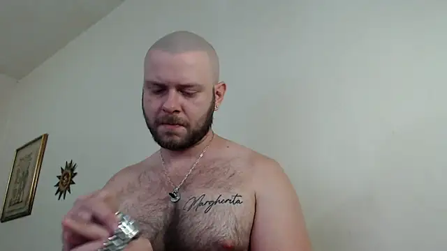 Snapshot of TONY_WHITE_7 chatting on March 2026 12:27:02 AM TONY WHITE 7 online show from March 2026 12:27:02 AM