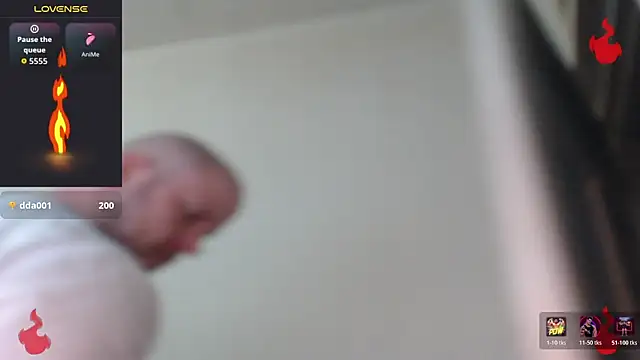 Snapshot of TONY_WHITE_7 chatting on April 2026 12:12:01 AM TONY WHITE 7 online show from April 2026 12:12:01 AM