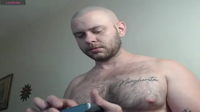 Snapshot of TONY_WHITE_7 chatting on April 2026 02:21:01 AM TONY WHITE 7 online show from April 2026 02:21:01 AM