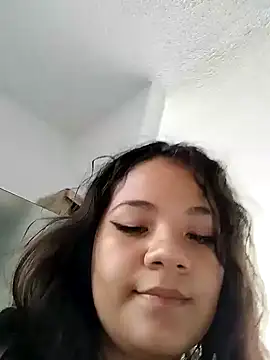 Snapshot of Van3orgasm4me chatting on January 2025 01:11:02 PM Van3orgasm4me online show from January 2025 01:11:02 PM