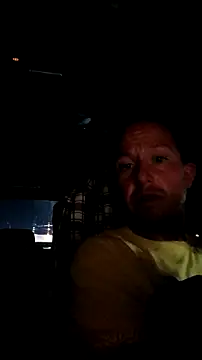 Snapshot of Roberts8inchcock chatting on November 2025 05:18:01 AM Roberts8inchcock online show from November 2025 05:18:01 AM