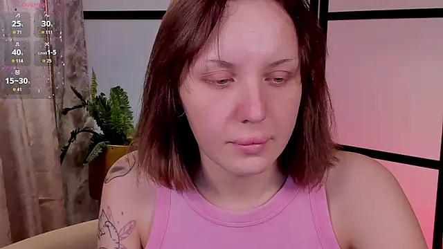 LianaFord online show from April 2026 05:23:01 AM