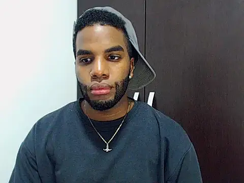 Rene hotman online show from November 2025 08:08:01 PM