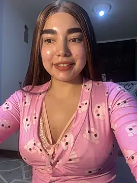 Snapshot of DulceChloe99 chatting on April 2026 12:56:01 AM DulceChloe99 online show from April 2026 12:56:01 AM