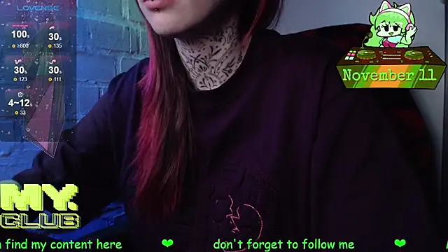 Snapshot of Witch_Emma chatting on November 2025 10:04:02 AM Witch Emma online show from November 2025 10:04:02 AM