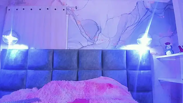 AntonellaRossi online show from February 2026 07:45:02 PM