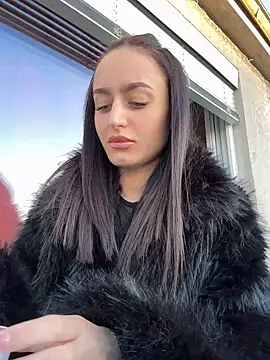 Snapshot of Zeyna1 chatting on January 2025 03:07:02 PM Zeyna1 online show from January 2025 03:07:02 PM