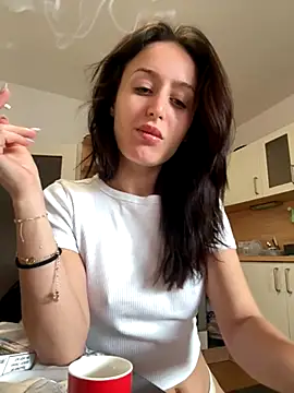 Snapshot of Zeyna1 chatting on September 2025 10:20:01 AM Zeyna1 online show from September 2025 10:20:01 AM