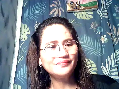 Amazing Angel22 online show from October 2025 07:37:01 PM