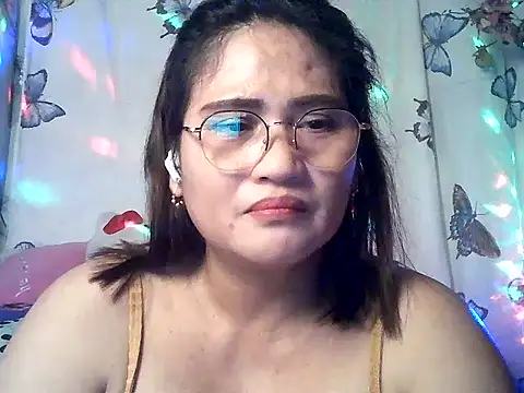 Snapshot of Amazing_Angel22 chatting on March 2026 05:19:01 PM Amazing Angel22 online show from March 2026 05:19:01 PM