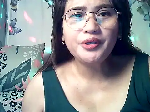 Snapshot of Amazing_Angel22 chatting on March 2026 07:50:02 PM Amazing Angel22 online show from March 2026 07:50:02 PM