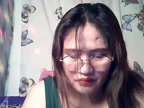 Snapshot of Amazing_Angel22 chatting on March 2026 11:46:01 AM Amazing Angel22 online show from March 2026 11:46:01 AM