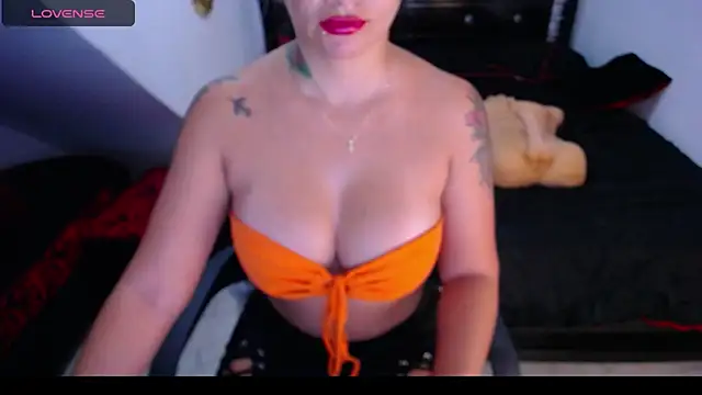 sara  stone1 online show from December 2024 09:00:01 AM