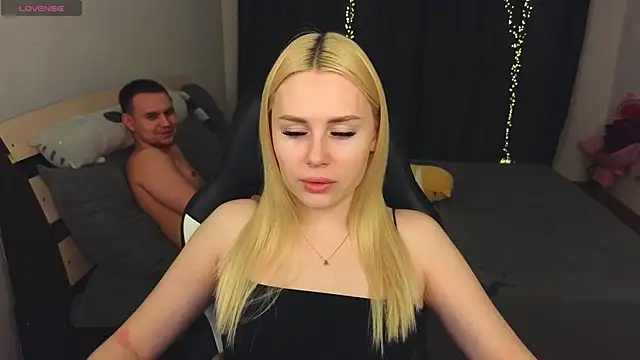 Snapshot of Alenca_hot_sex chatting on March 2025 03:20:01 PM Alenca hot sex online show from March 2025 03:20:01 PM