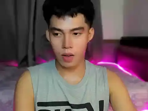 Lightjt04 online show from September 2025 03:35:02 PM