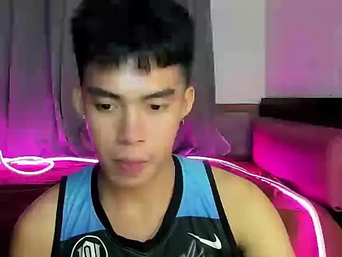 Lightjt04 online show from October 2025 05:24:02 PM