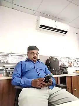 Desi Londa 143 online show from October 2025 07:07:02 AM