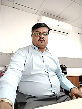 Desi Londa 143 online show from December 2025 05:50:02 AM