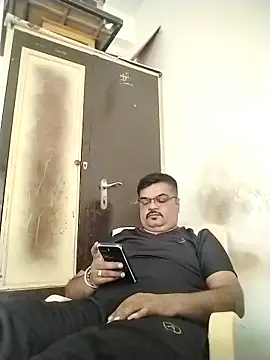 Desi Londa 143 online show from April 2026 07:56:01 AM