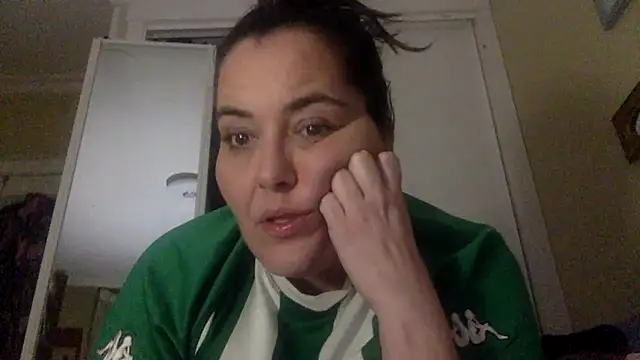 Snapshot of Diplomatic chatting on April 2026 04:28:02 AM Diplomatic online show from April 2026 04:28:02 AM