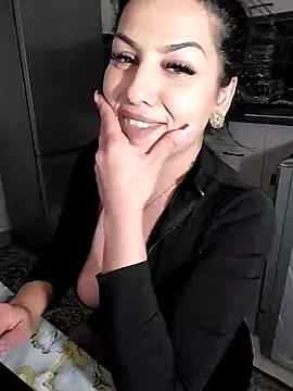 Snapshot of hot-babygirl chatting on February 2025 10:54:01 PM hot-babygirl online show from February 2025 10:54:01 PM