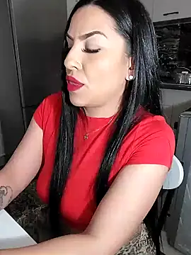 Snapshot of hot-babygirl chatting on March 2025 08:56:01 PM hot-babygirl online show from March 2025 08:56:01 PM