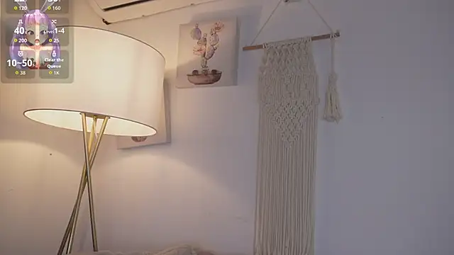 bunnycuteshy online show from February 2026 01:45:01 PM