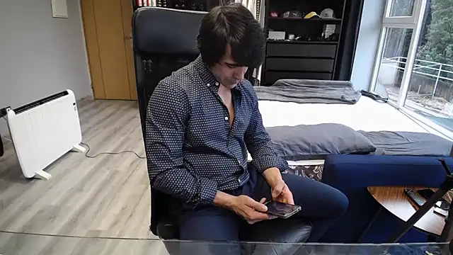 Snapshot of samricci21 chatting on December 2025 09:03:01 AM samricci21 online show from December 2025 09:03:01 AM