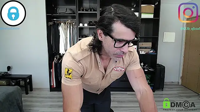 Snapshot of samricci21 chatting on April 2026 11:08:02 AM samricci21 online show from April 2026 11:08:02 AM