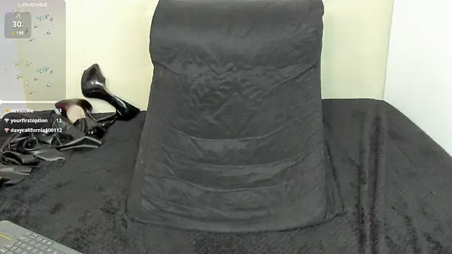 Azahara Amin  online show from January 2025 08:26:01 PM