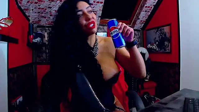 DommeBellatrix online show from November 2025 06:11:02 AM