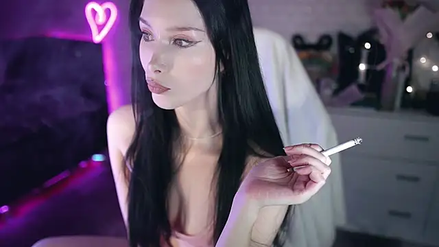 Snapshot of _Uindi_ chatting on January 2025 10:50:01 AM  Uindi  online show from January 2025 10:50:01 AM