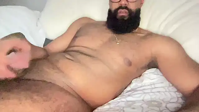 Snapshot of waveonce- chatting on March 2026 10:27:02 PM waveonce- online show from March 2026 10:27:02 PM