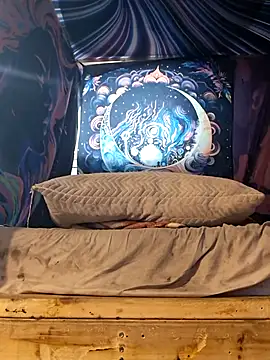 cockycummer online show from April 2026 08:26:01 PM