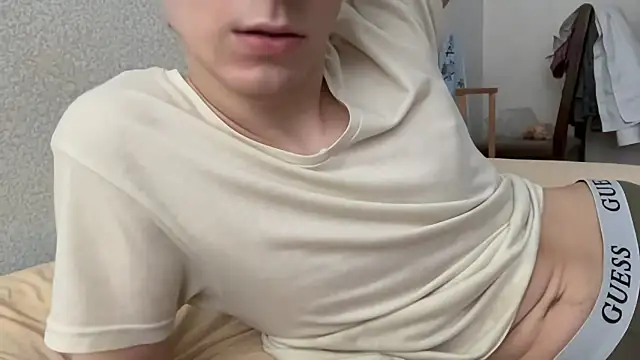 Snapshot of Lamonteik chatting on March 2025 04:07:01 AM Lamonteik online show from March 2025 04:07:01 AM