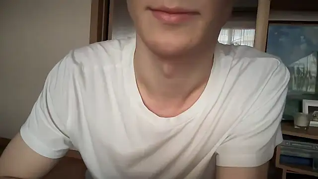 Snapshot of Lamonteik chatting on March 2025 08:37:01 AM Lamonteik online show from March 2025 08:37:01 AM