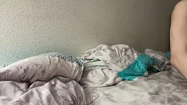 Snapshot of Lamonteik chatting on March 2025 09:21:02 PM Lamonteik online show from March 2025 09:21:02 PM