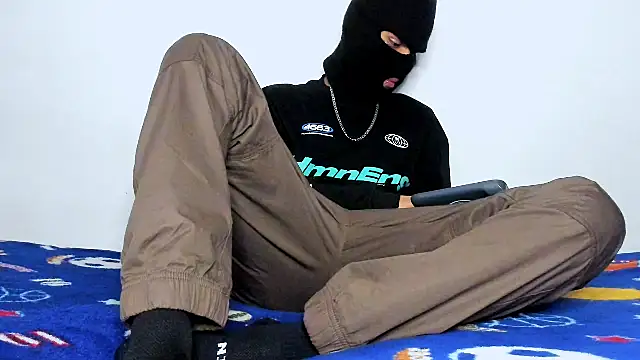 Samuel Suarez online show from October 2025 04:25:02 AM