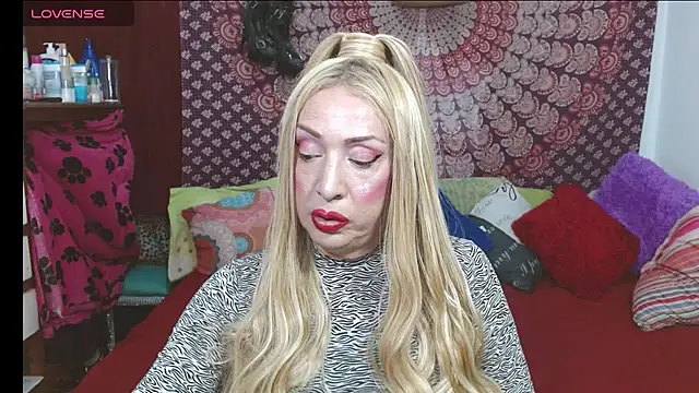 elena evans online show from February 2026 04:19:02 PM