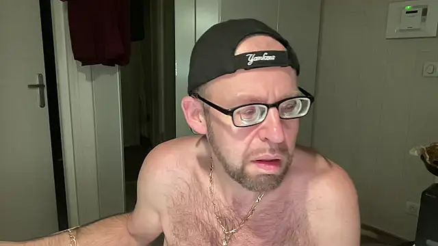 FABIOGLASSES online show from September 2025 12:55:01 AM