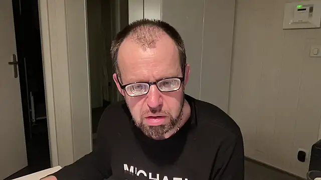 FABIOGLASSES online show from May 2026 11:43:02 PM