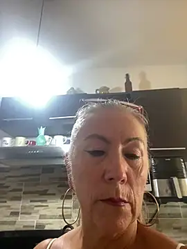 EvaRobinson online show from July 2026 07:27:01 PM