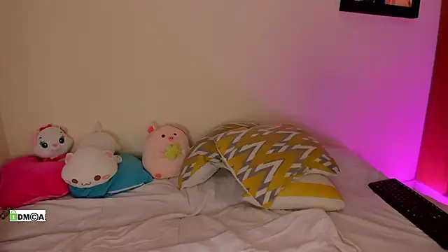 Snapshot of olivia__s chatting on October 2025 04:46:01 AM olivia  s online show from October 2025 04:46:01 AM