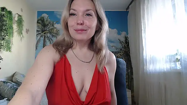 Snapshot of soaring_love chatting on October 2025 05:03:02 AM soaring love online show from October 2025 05:03:02 AM