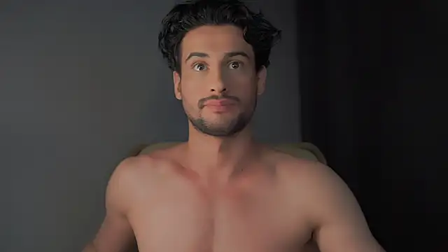 Keen   Luckystrike online show from December 2024 01:32:01 AM