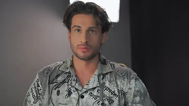 Keen   Luckystrike online show from February 2025 01:15:01 AM