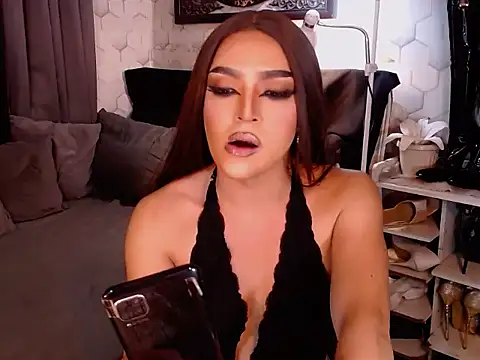Snapshot of PinayWonderCockxxx chatting on October 2025 11:42:01 AM PinayWonderCockxxx online show from October 2025 11:42:01 AM