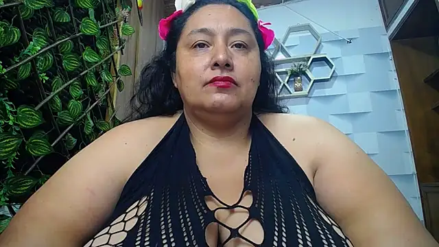 TistMature online show from November 2025 01:10:01 PM