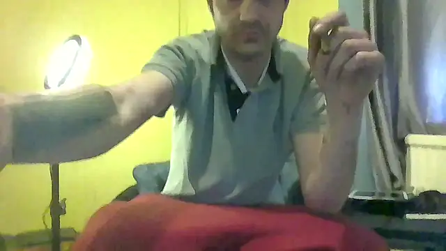 ThatGuyNextDoor1992 online show from February 2025 02:41:01 PM