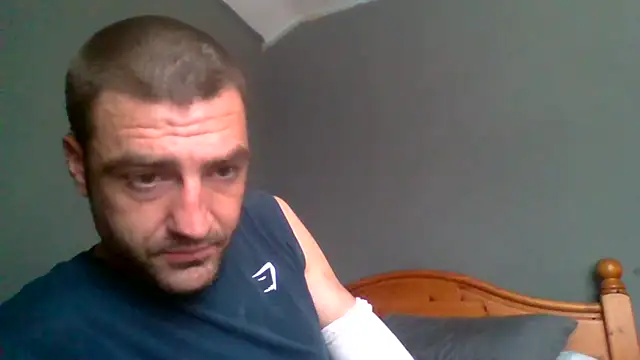 ThatGuyNextDoor1992 online show from September 2025 09:44:01 AM